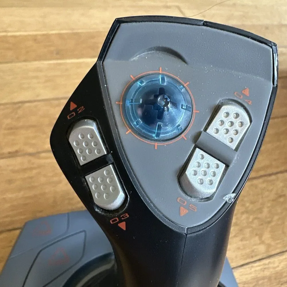 Logitech Wingman Extreme Digital 3D Video Games Controller J-ZA10‎